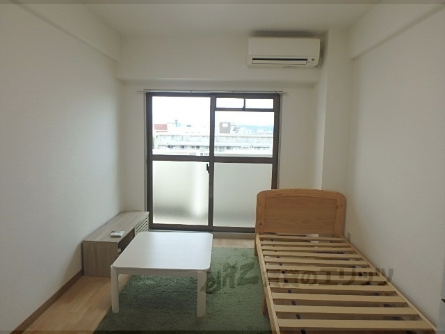 居室・リビング　洋室