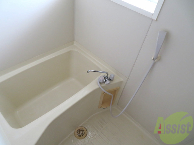 バス・シャワールーム　お風呂はのんびりゆったり入れるサイズ感が良い感じ。