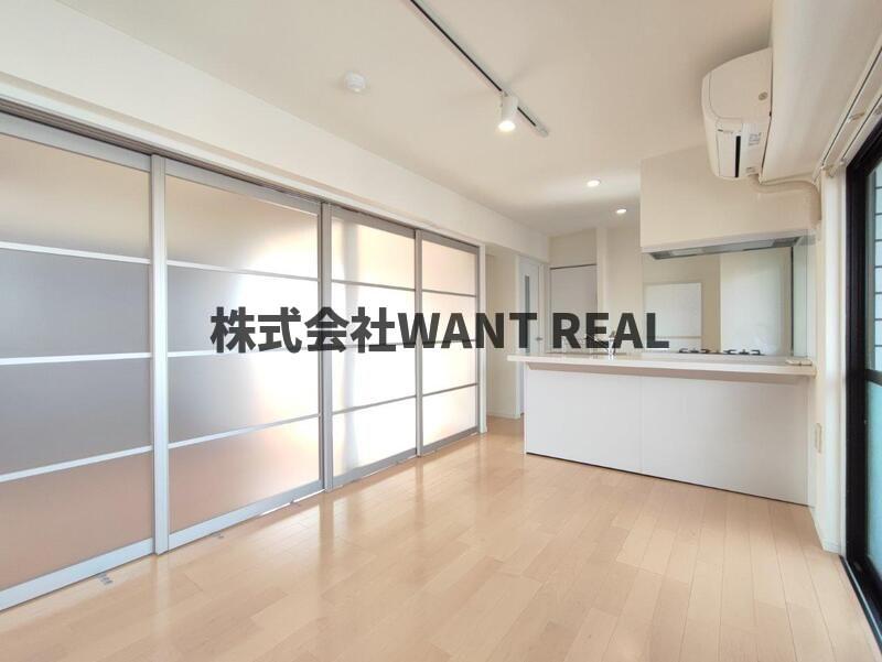 居室・リビング　使いやすい居間です