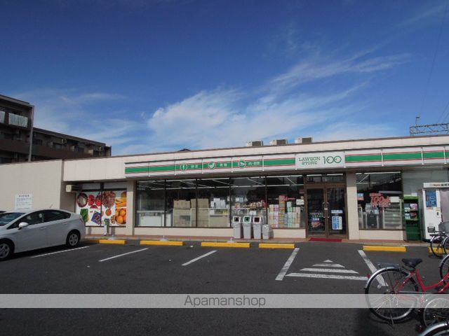 コンビニ　ローソンストア１００（コンビニ）まで480m