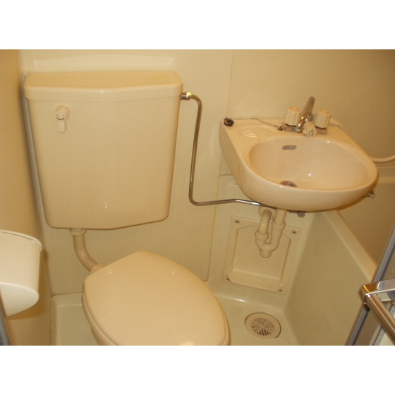トイレ　三点ユニット
