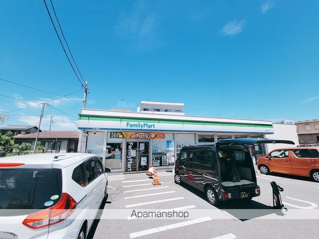 コンビニ　ファミリーマート千葉矢作町店（コンビニ）まで517m