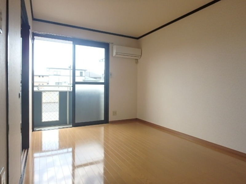 居室・リビング　図面と現状に相違がある場合には現状を優先