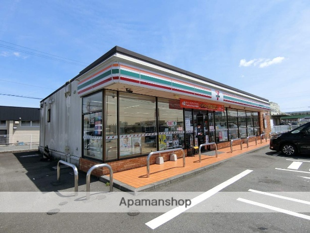 コンビニ　セブンイレブン（コンビニ）まで640m