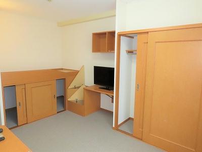 収納　クローゼット、ベッド下収納あり