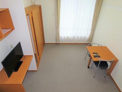 居室・リビング　ベッド上からのアングルです