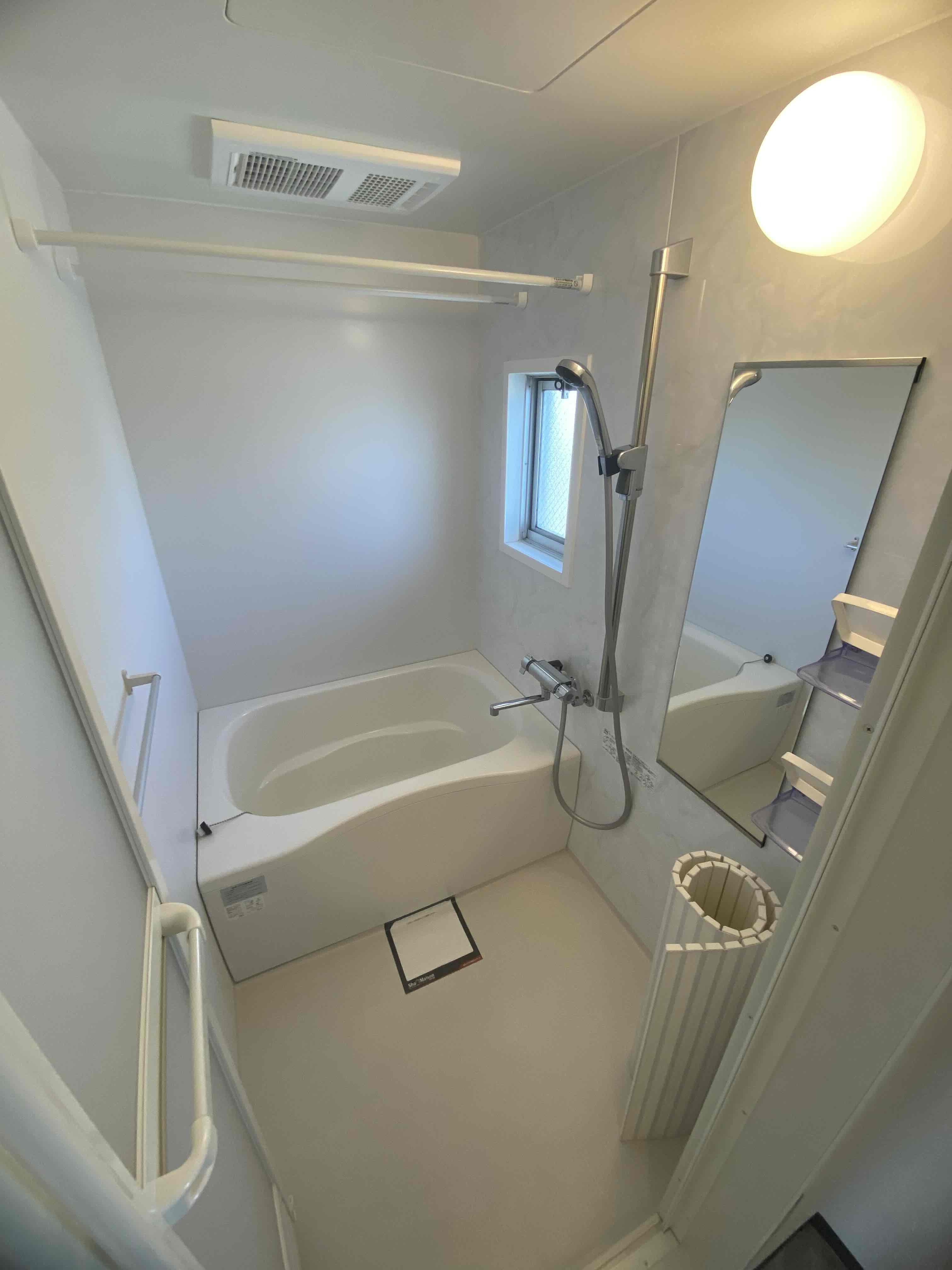 バス・シャワールーム