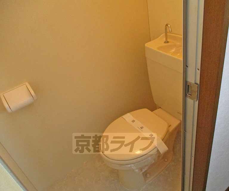 トイレ　トイレです。