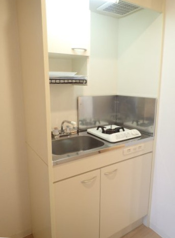 キッチン　※同タイプ別号室／現況優先