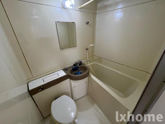 バス・シャワールーム　お風呂です