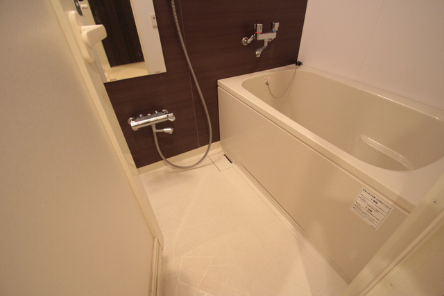 バス・シャワールーム　別室参考写真です。