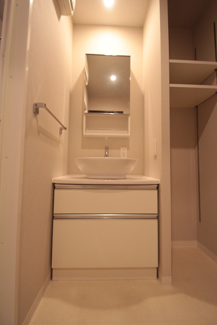 洗面設備　別室参考写真です。