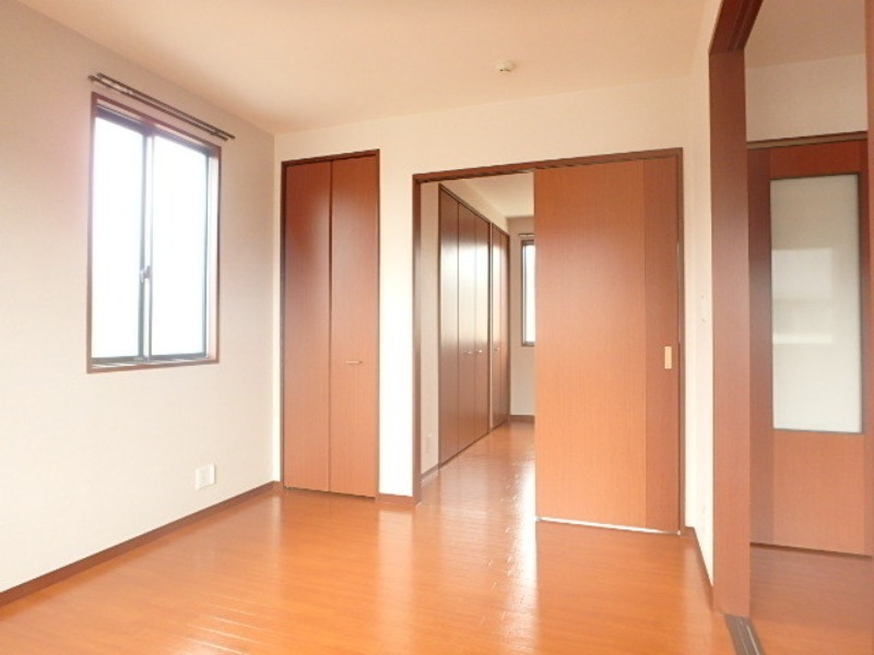 居室・リビング　図面と現状に相違がある場合には現状を優先