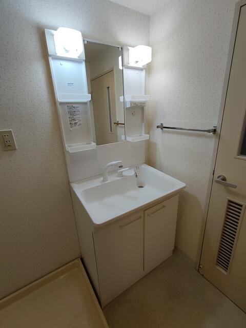 洗面設備　※別部屋参考写真