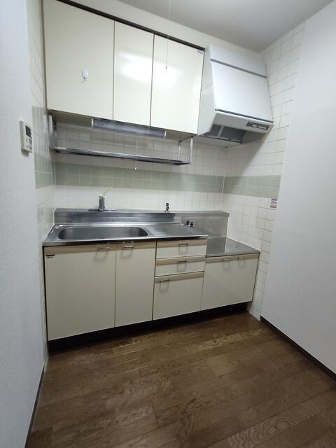 キッチン　※別部屋参考写真