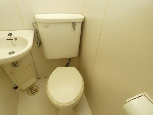 トイレ　メゾンUQ