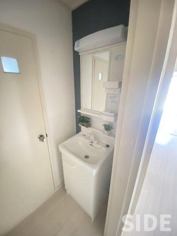 洗面設備　※別室参考画像