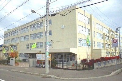 中学校　澄川中学校（中学校）まで450m