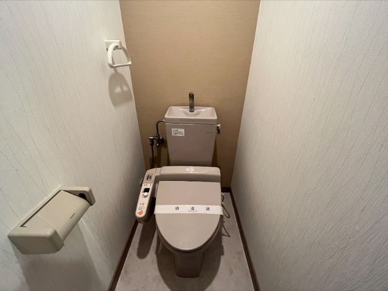 トイレ　同物件別部屋イメージ