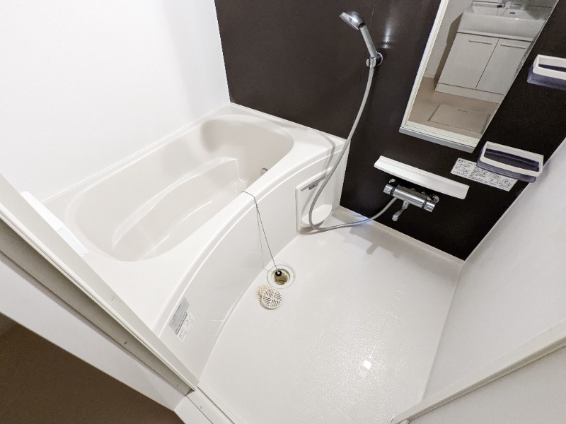 バス・シャワールーム　図面と現状に相違がある場合には現状を優先