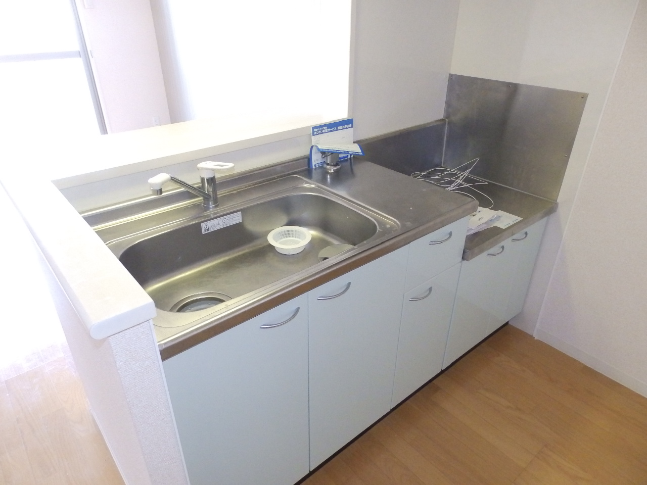 キッチン　2口ガスコンロ置けます