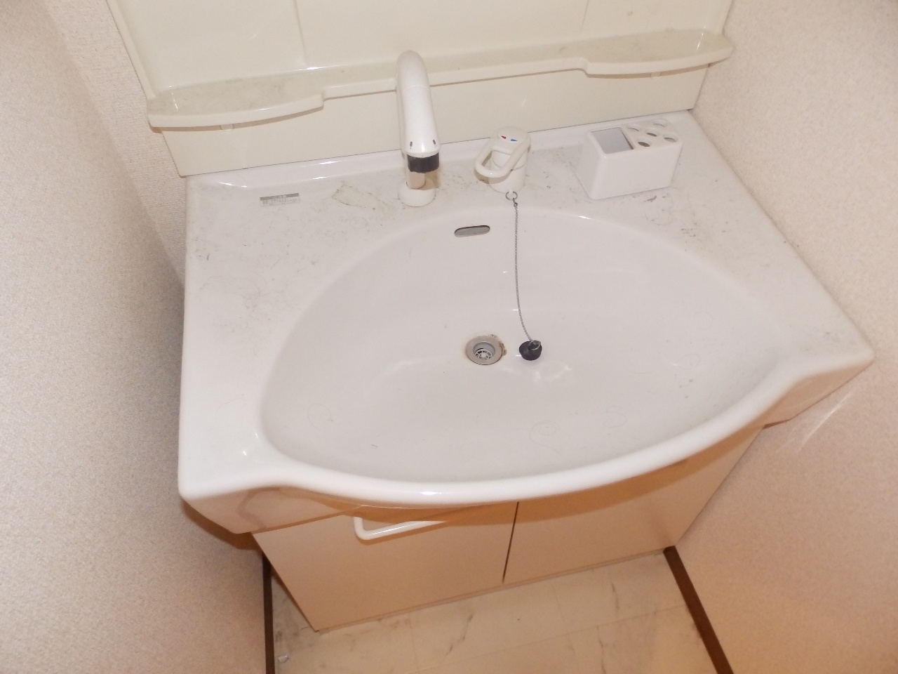 洗面設備　独立洗面台