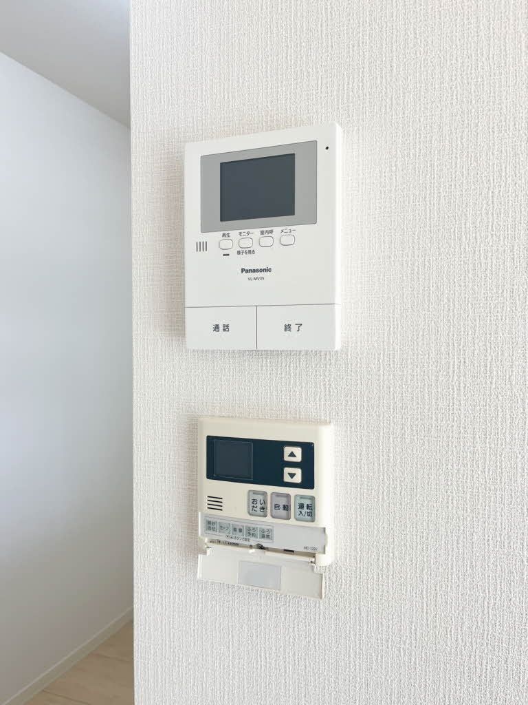 セキュリティ　モニター付きインターフォンです。