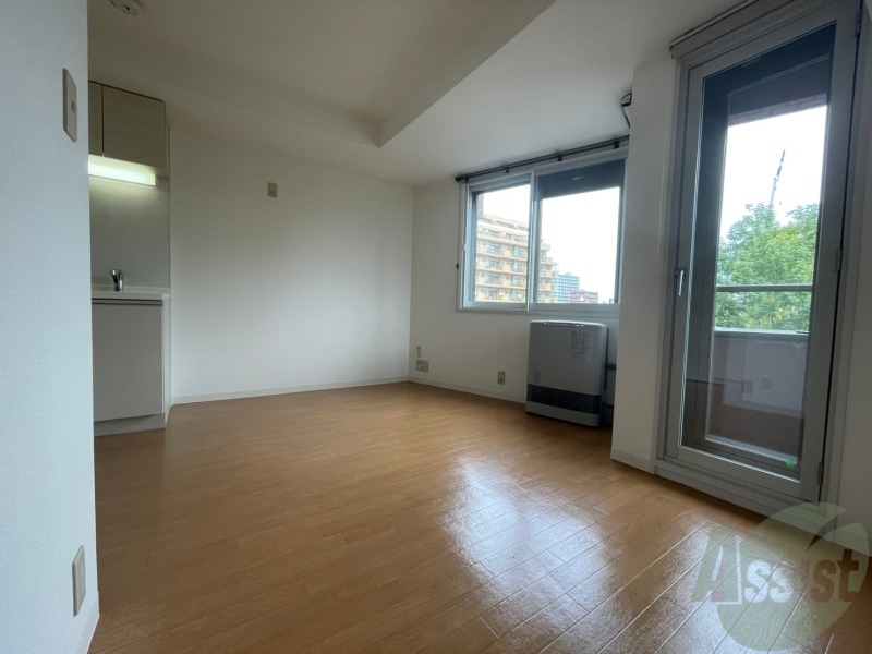 その他部屋・スペース　明るいお部屋は気持ちよく過ごせそうですね。