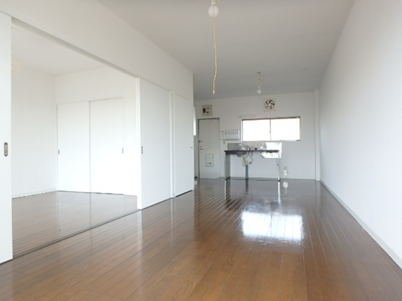 居室・リビング　図面と現状に相違がある場合には現状を優先