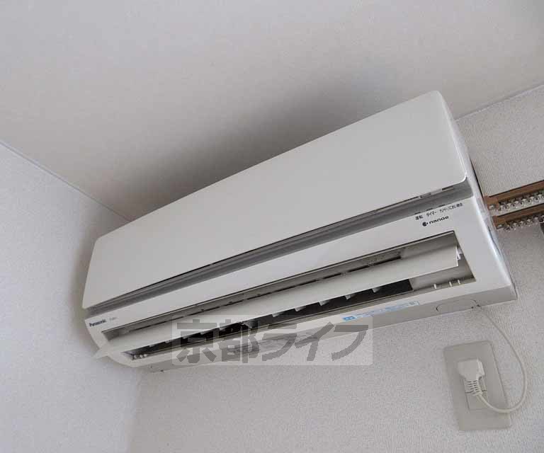 その他設備　快適に過ごせるエアコン付いてます！