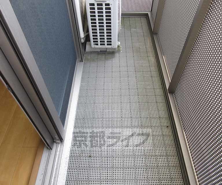 バルコニー　ゆとりのあるベランダです！