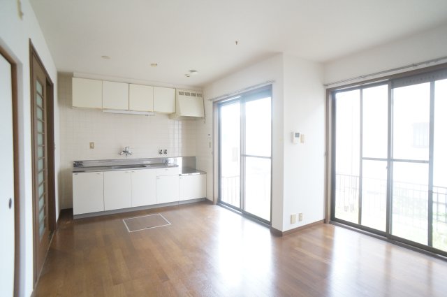 居室・リビング　居間です