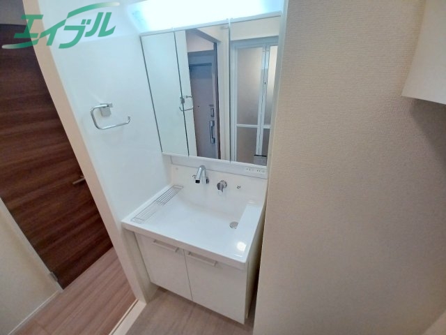 洗面設備　同物件別室の画像です