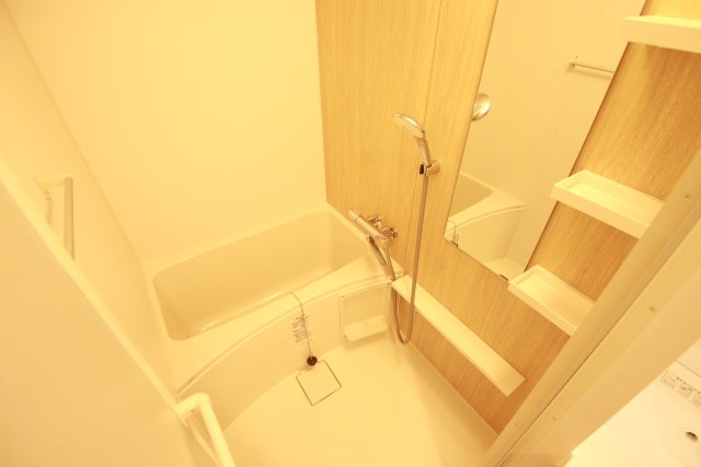 バス・シャワールーム　別室の参考写真です。※現況優先