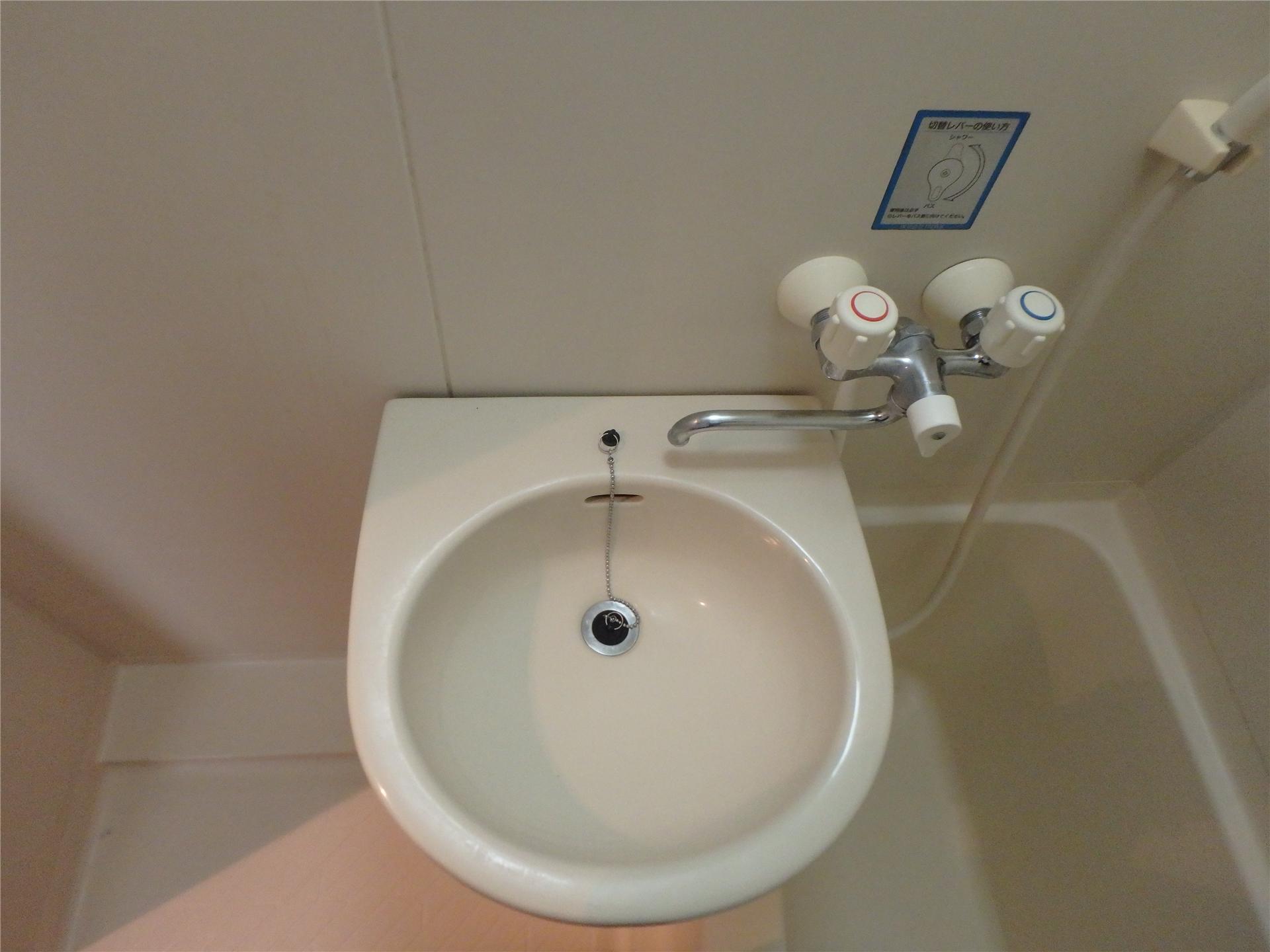 洗面設備　洗面ボウル付きです