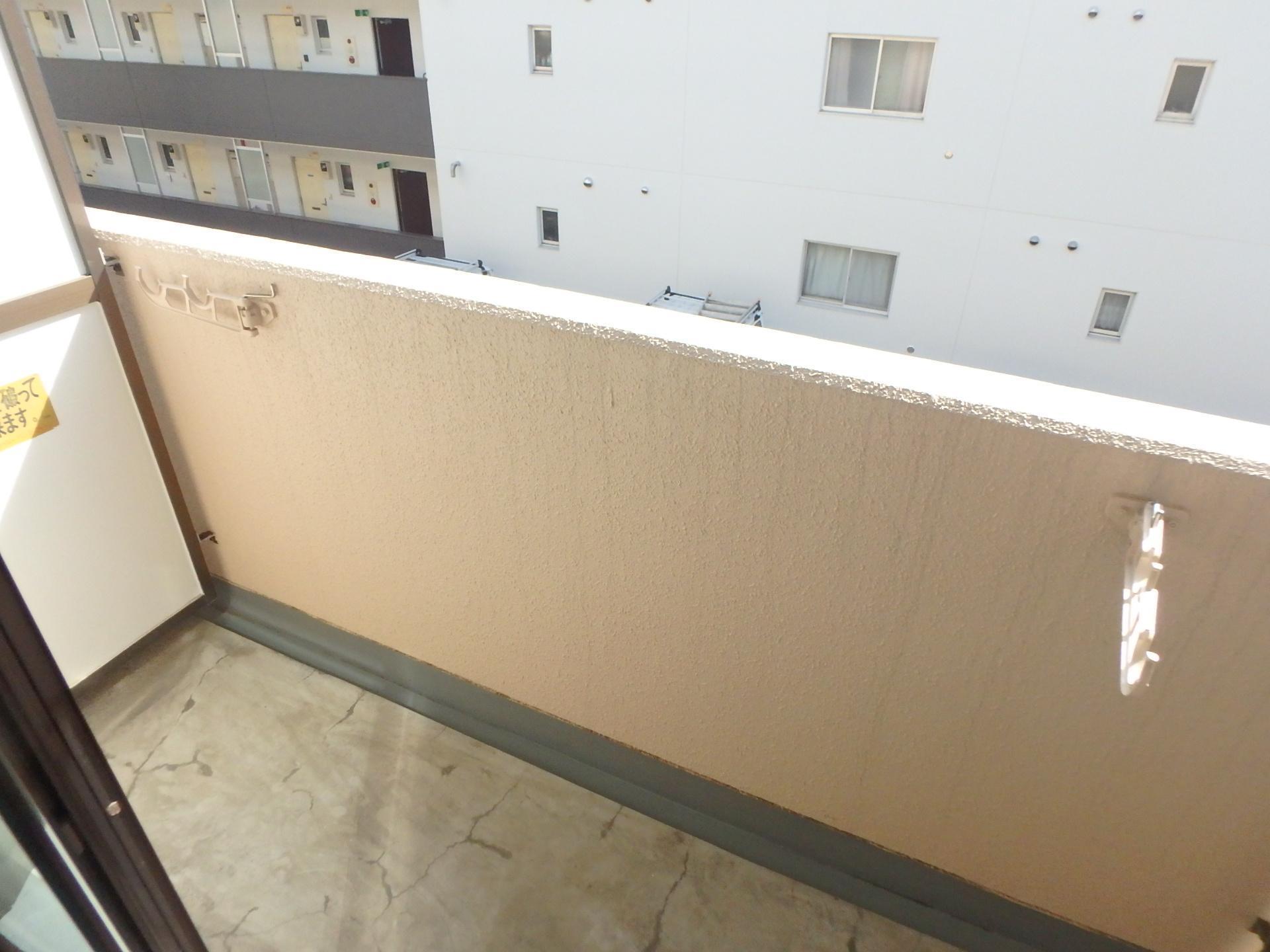 バルコニー　洗濯物が干せるバルコニーです