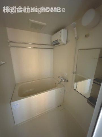 バス・シャワールーム　お風呂で日々の疲れを落としましょう