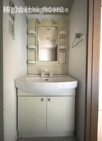 洗面設備　忙しい朝には欠かせない洗面所です