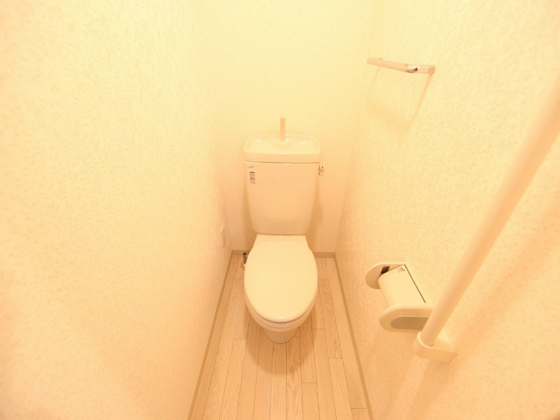 トイレ　洋式トイレ　温水洗浄暖房便座