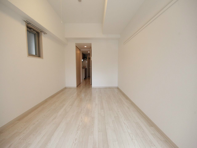 その他部屋・スペース　洋室9.4帖　クローゼット（収納充実してます）