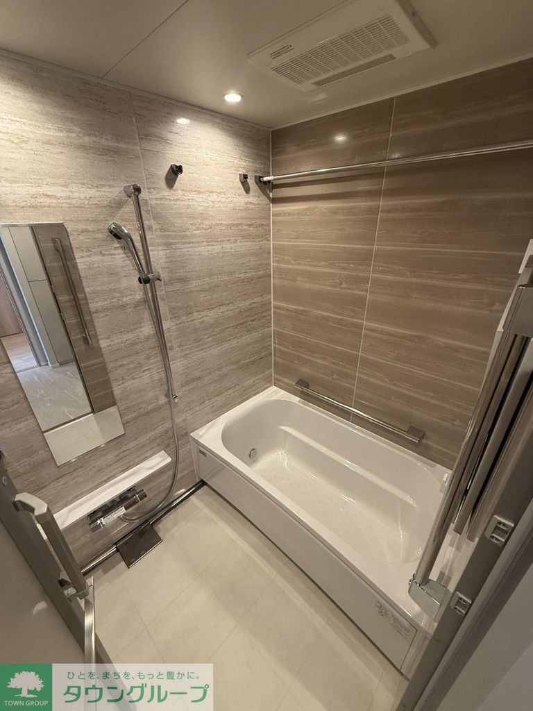バス・シャワールーム　バス