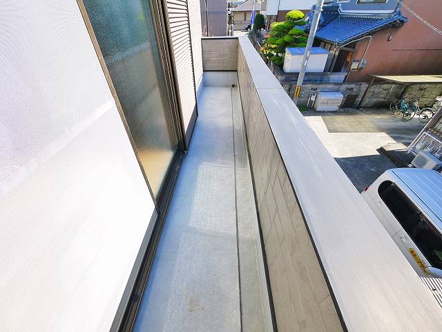 バルコニー　広々としたバルコニーです