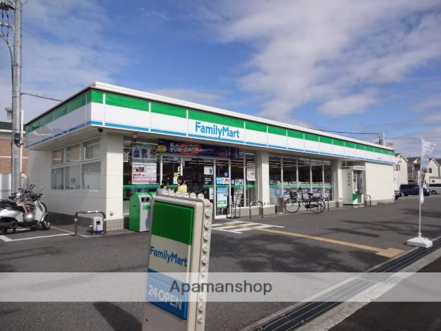 コンビニ　ファミリーマート（コンビニ）まで381m