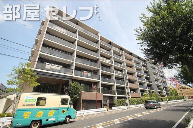 建物外観　分譲マンション。