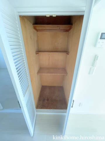 収納　写真は別のお部屋です。※現況を優先