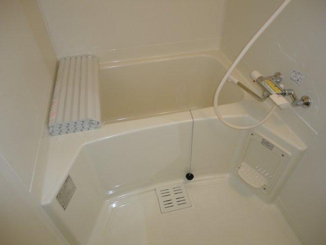 バス・シャワールーム　バスルーム