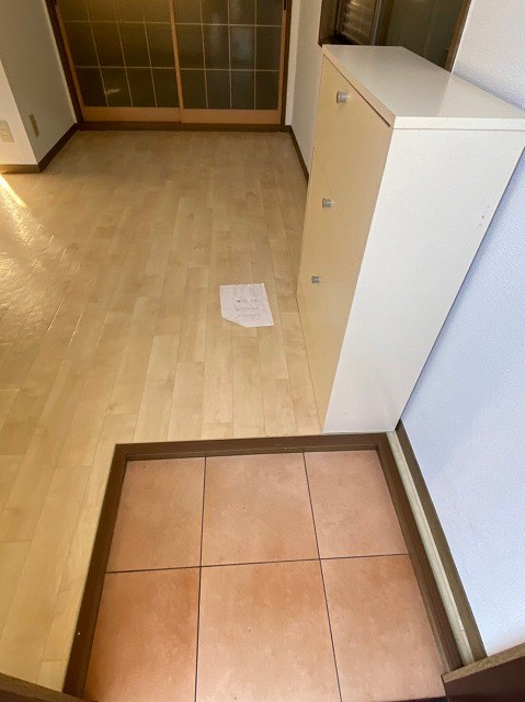 玄関　※別部屋参照