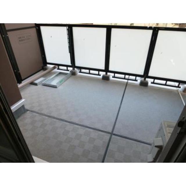 バルコニー　ルーフバルコニー