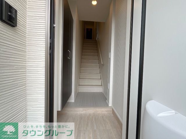 玄関　同一施工の参考写真