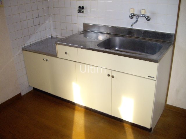 キッチン　違うお部屋の写真です